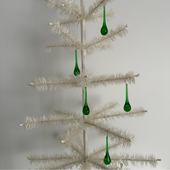 RARE Vintage Christmas Plastic Green Icicles - Picture 3 of 16